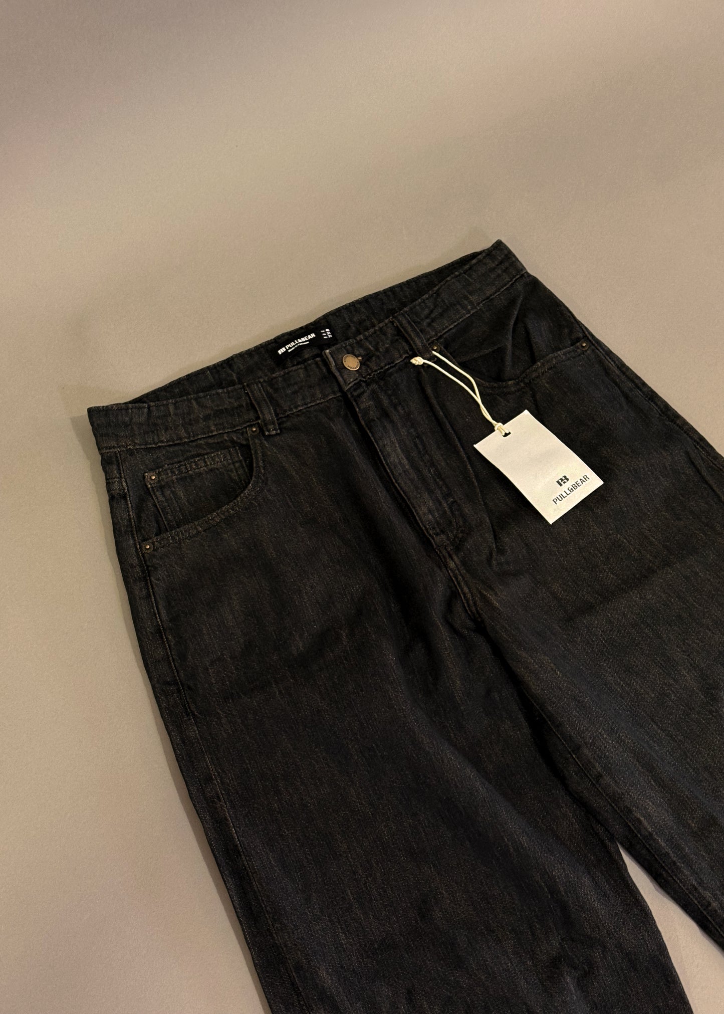 PULL&BEAR BLACK BAGGY JEANS