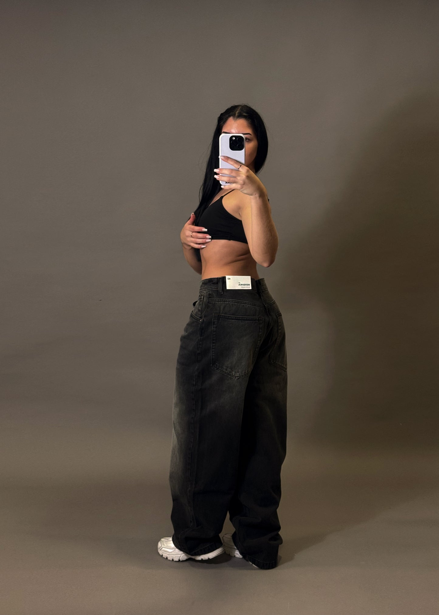 BERSHKA SUPER BAGGY JEANS