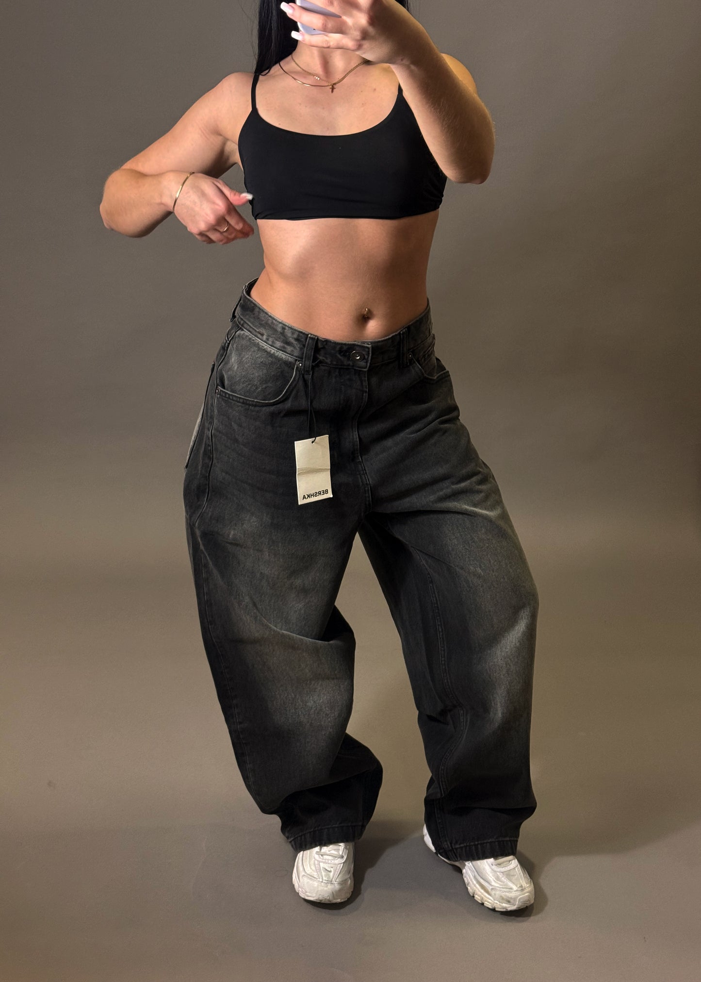 BERSHKA CORDUROY BAGGY TROUSERS