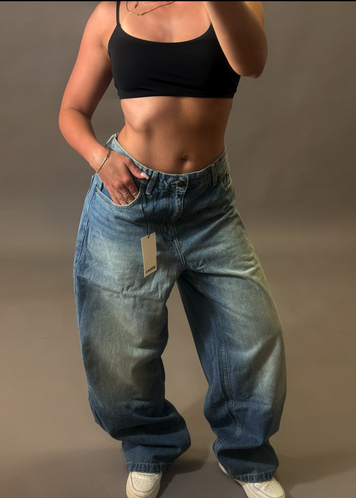 BERSHKA BAGGY JEANS