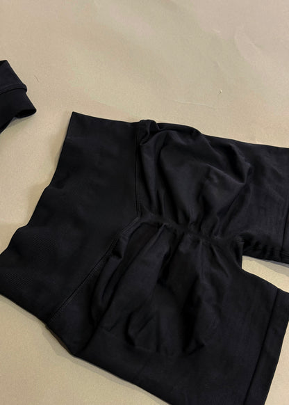 REWEAR ESSENTIAL BLACK GYM SET