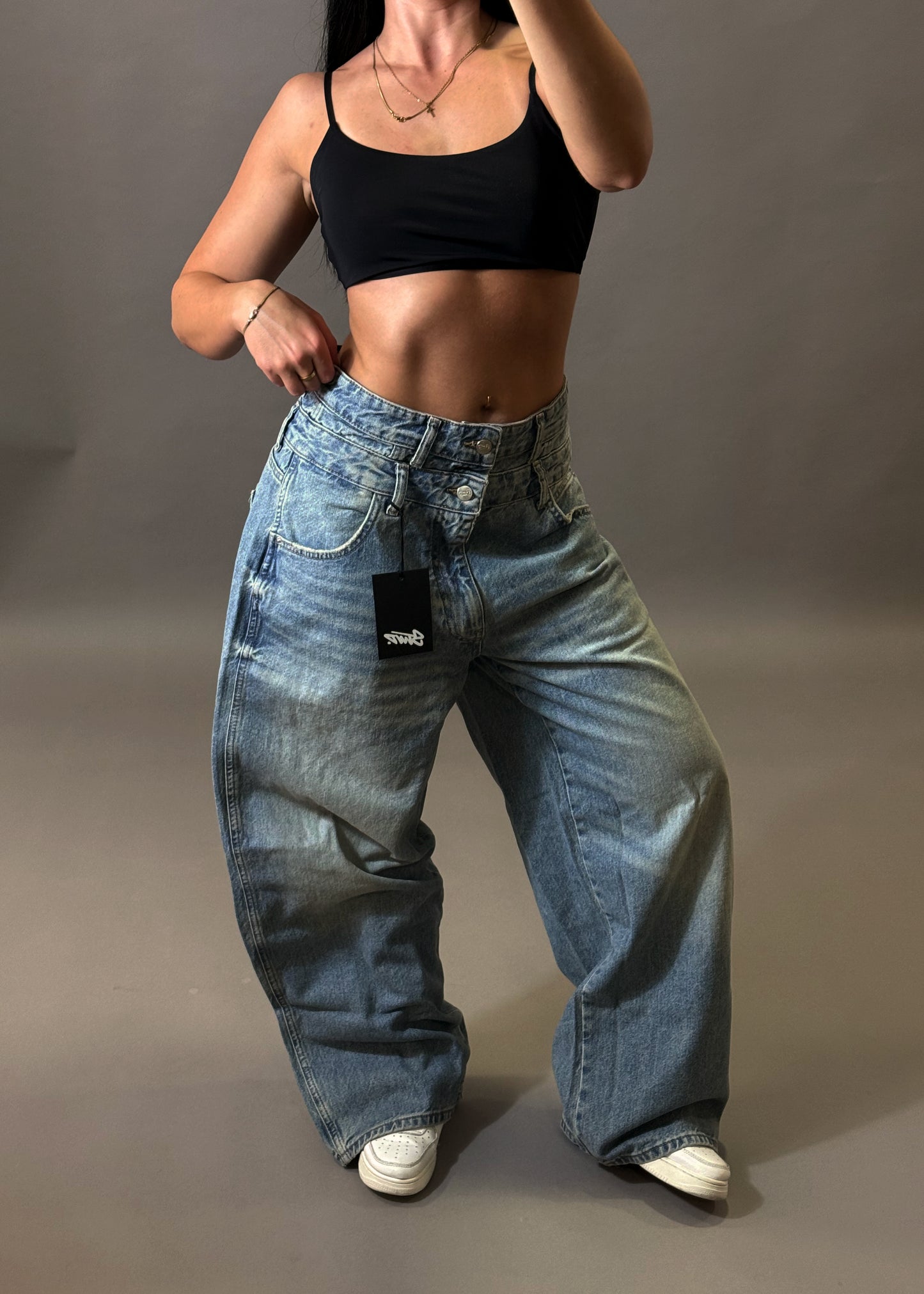 PULL&BEAR BAGGY JEANS