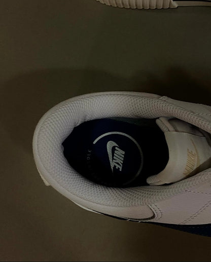 NIKE COURT LEGACY LIFT