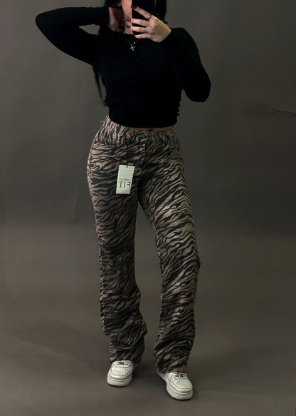 STRADIVARIUS TIGER PRINT JEANS