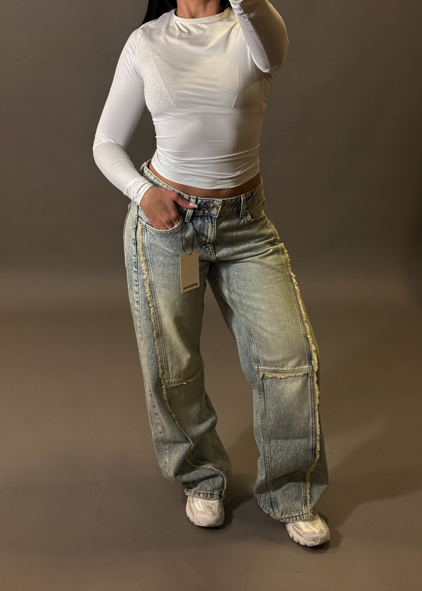 BERSHKA LOW WAIST BAGGY JEANS