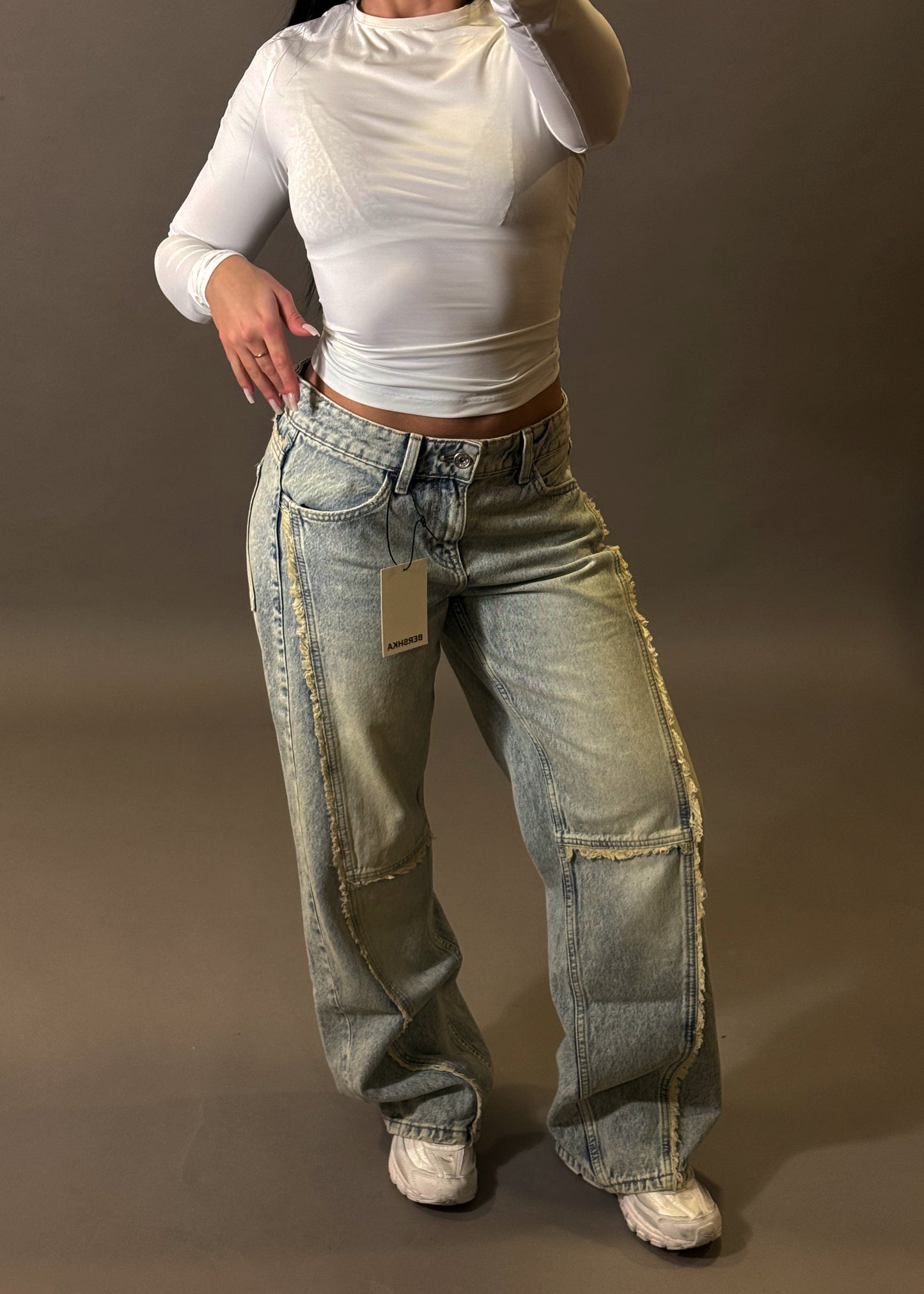 BERSHKA LOW WAIST BAGGY JEANS