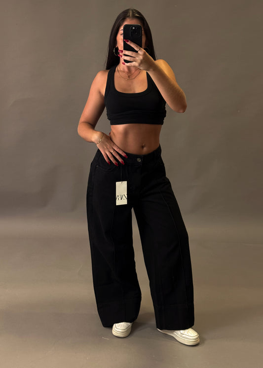 ZARA BLACK BAGGY JEANS