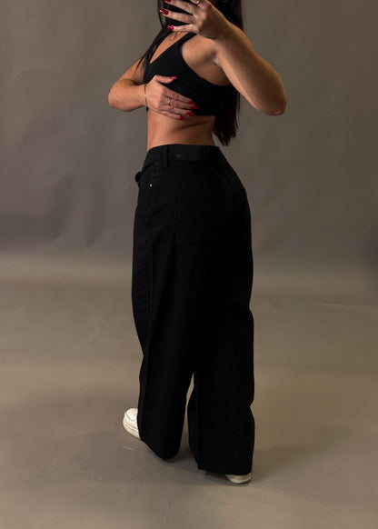 ZARA BLACK BAGGY JEANS