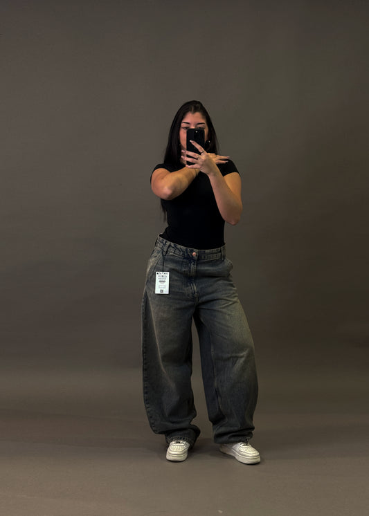 BERSHKA SKATER JEANS