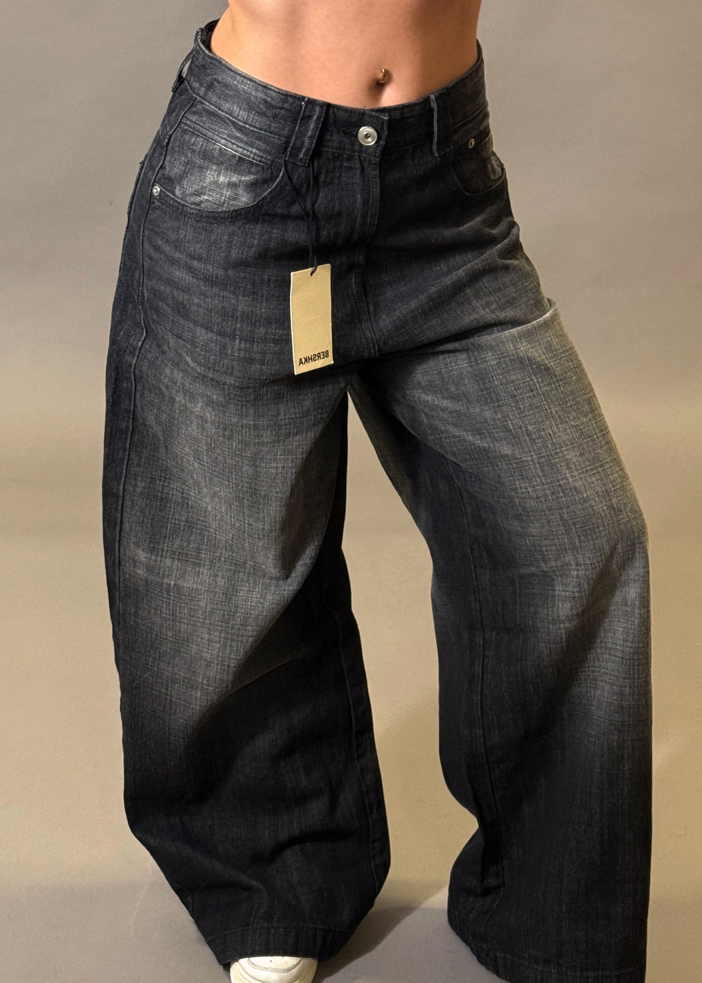 BERSHKA MEGA BAGGY GREY JEANS