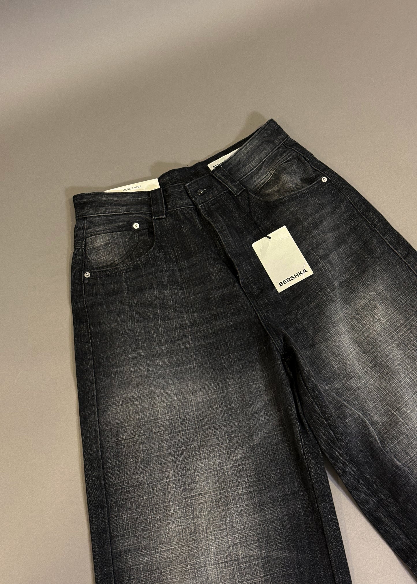 BERSHKA MEGA BAGGY GREY JEANS