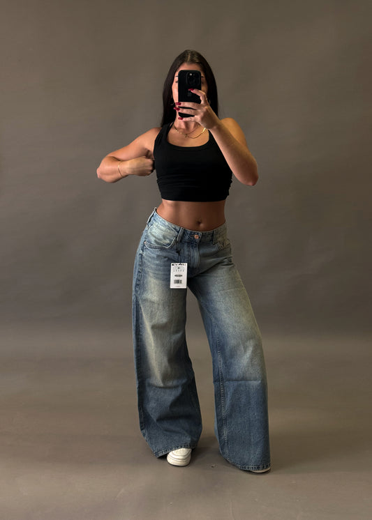 BERSHKA WIDE BAGGY PETITE JEANS