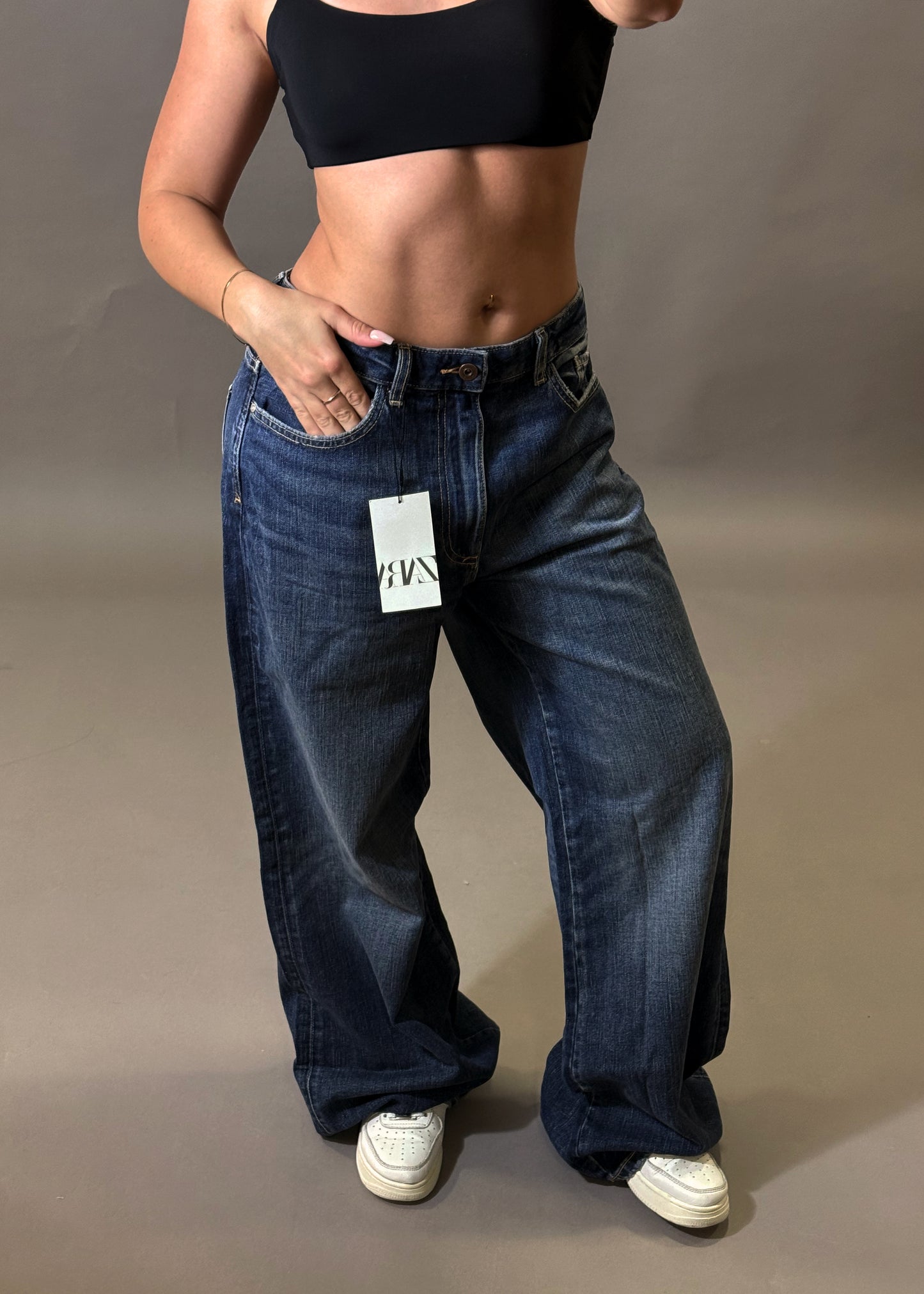 ZARA WIDE LEG JEANS