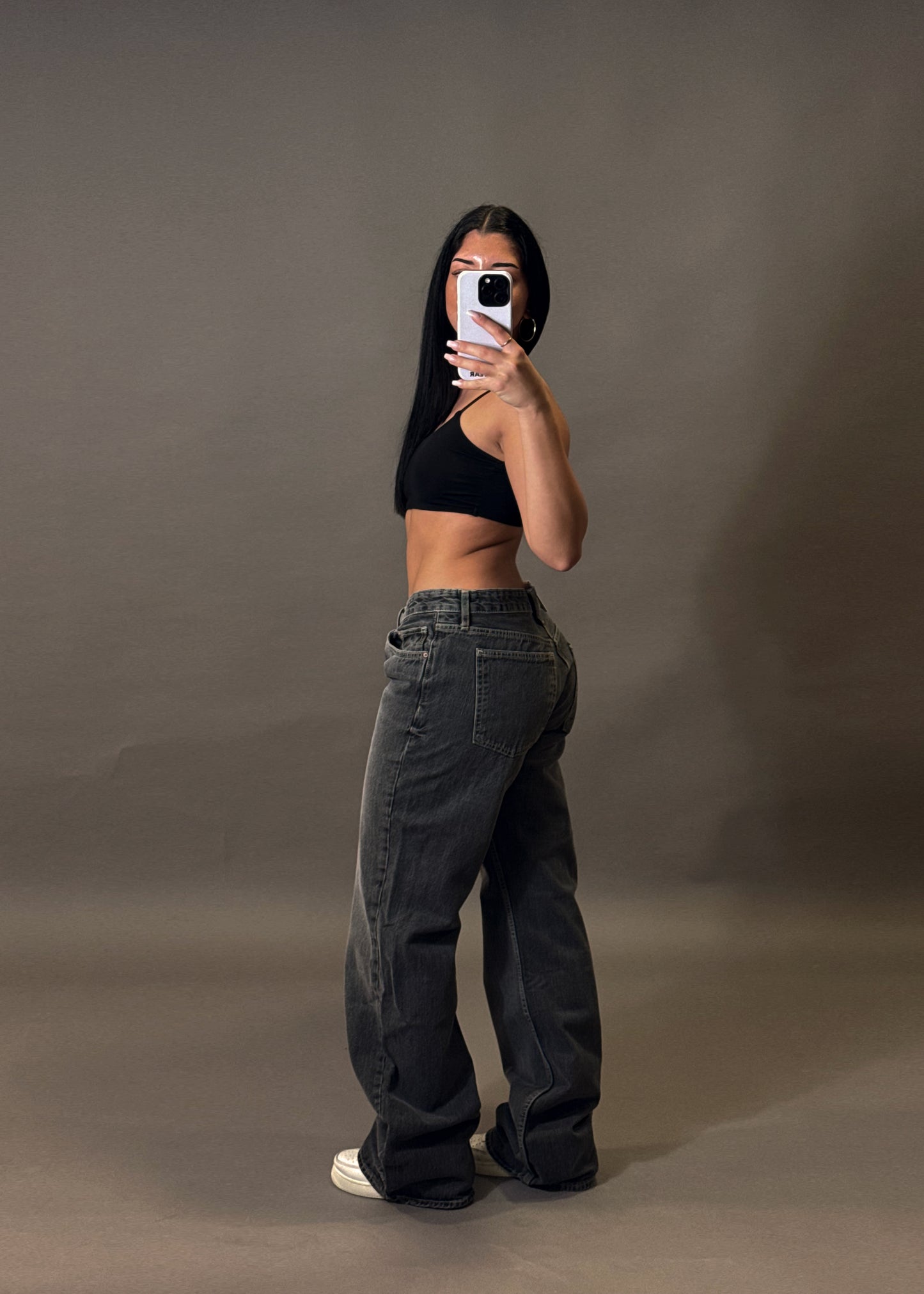 ZARA WIDE LEG GREY JEANS