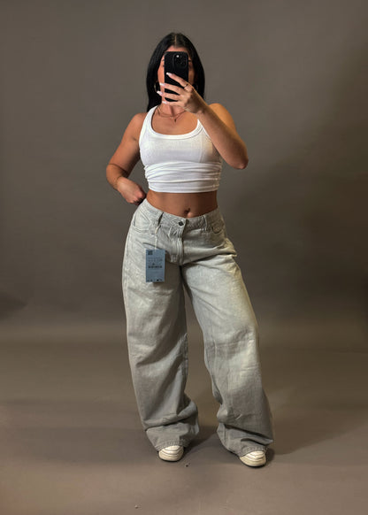 STRADIVARIUS BAGGY LOW WAIST JEANS