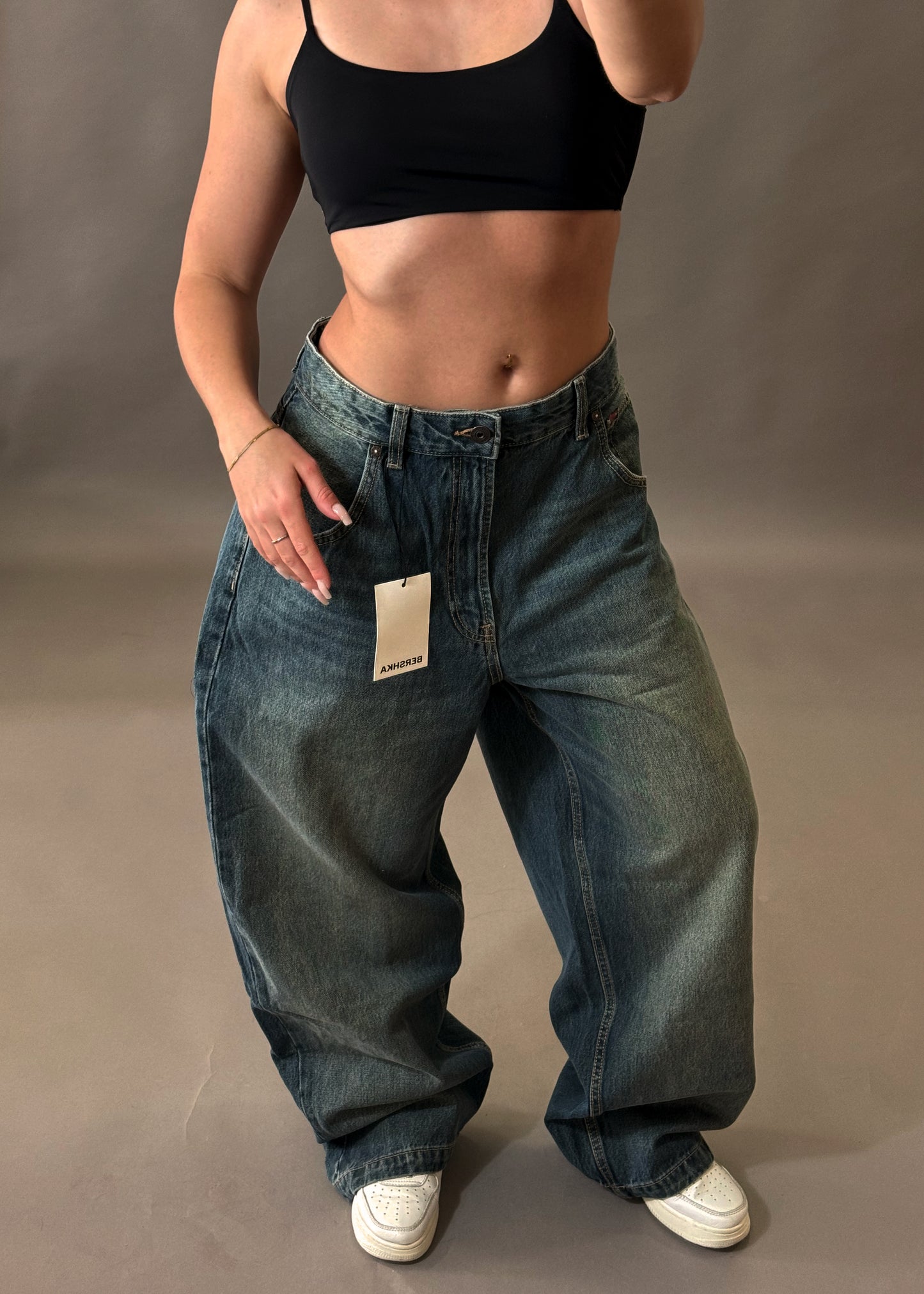 BERSHKA SKATER JEANS