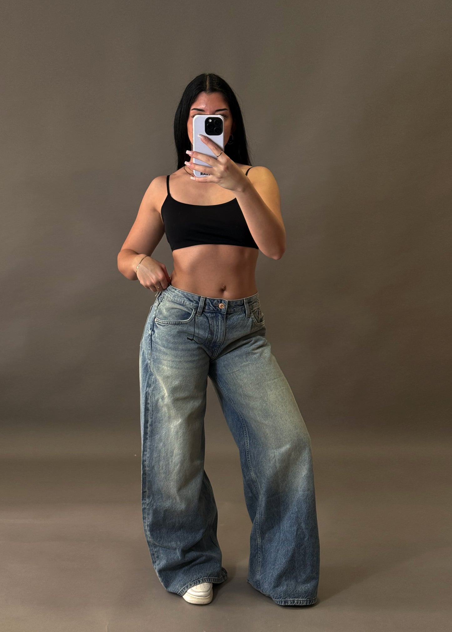 BERSHKA WIDE LEG JEANS