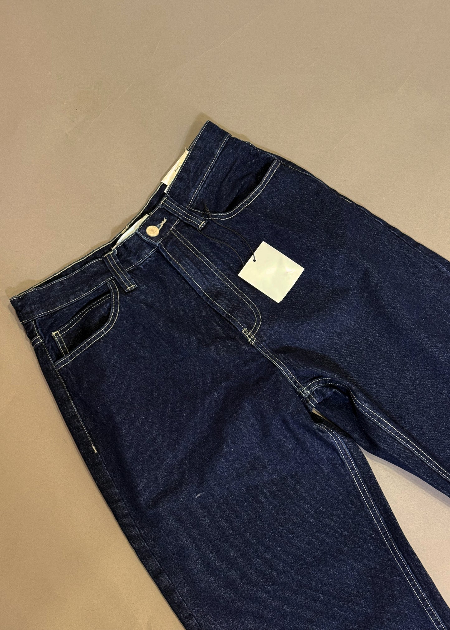BERSHKA BAGGY INDIGO JEANS