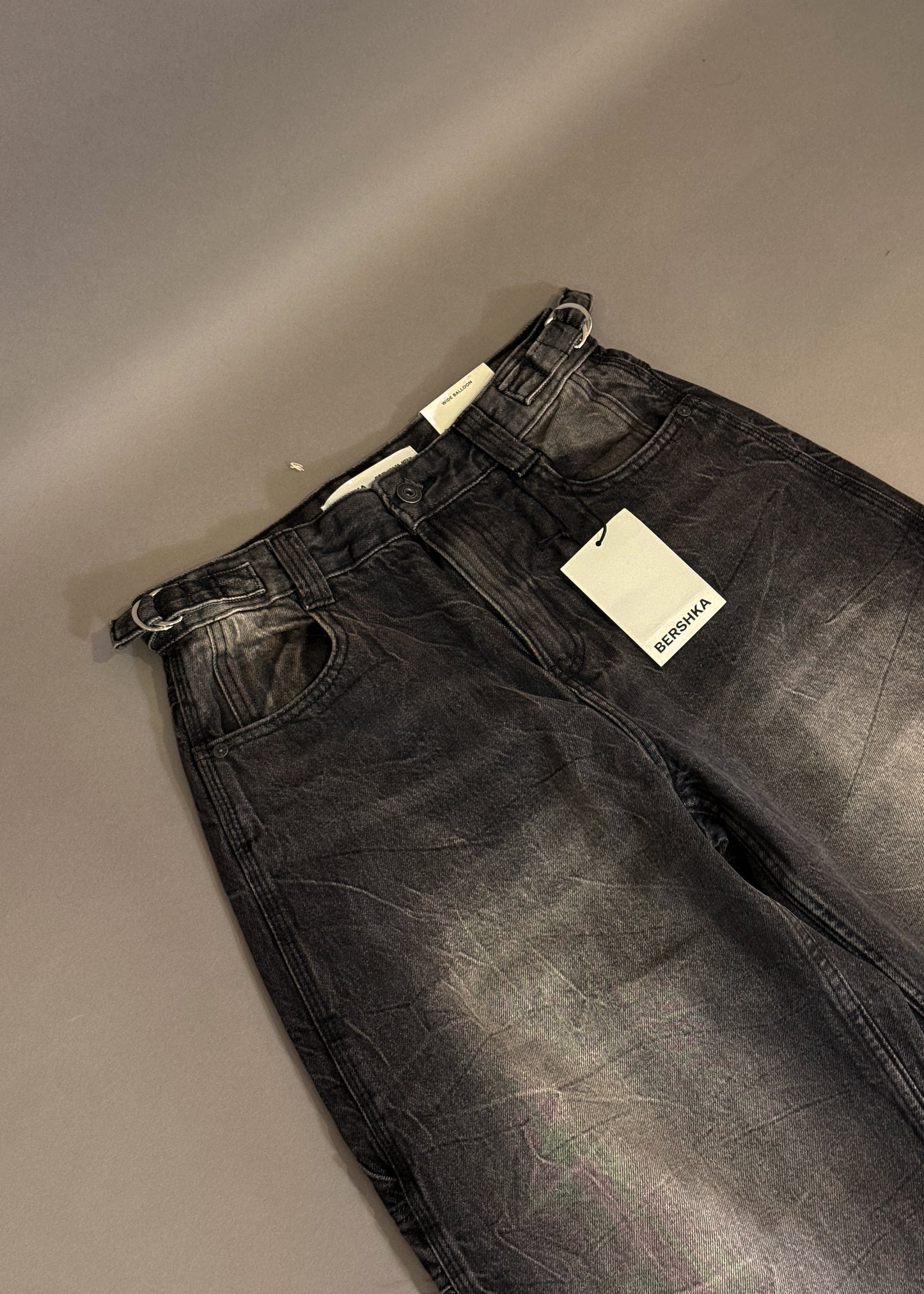 BERSHKA WIDE BALLOON JEANS