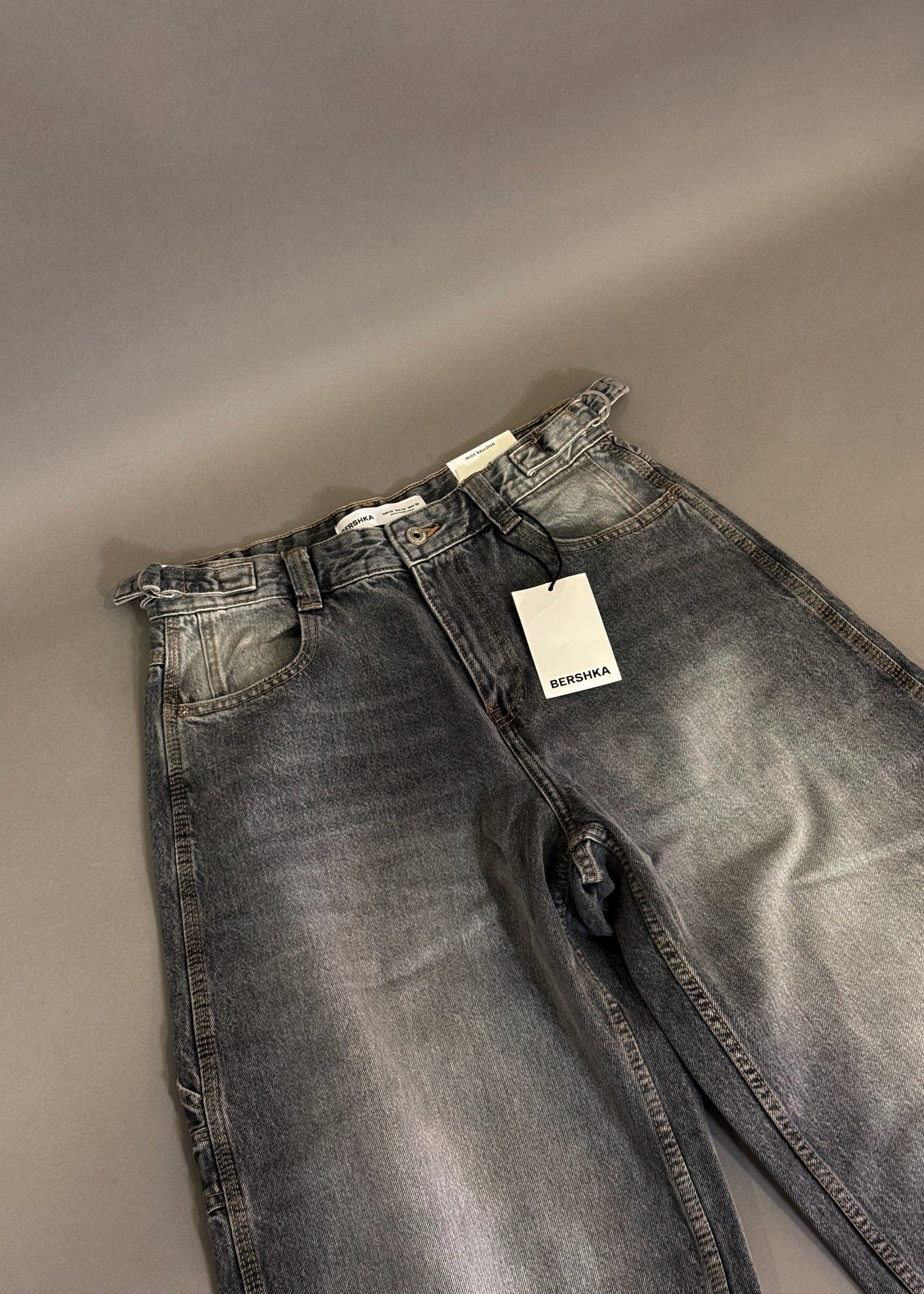 BERSHKA WIDE BALLOON JEANS