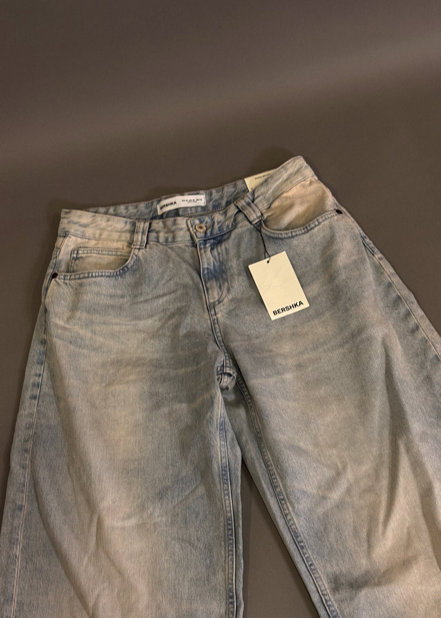 BERSHKA BAGGY BALLOON JEANS