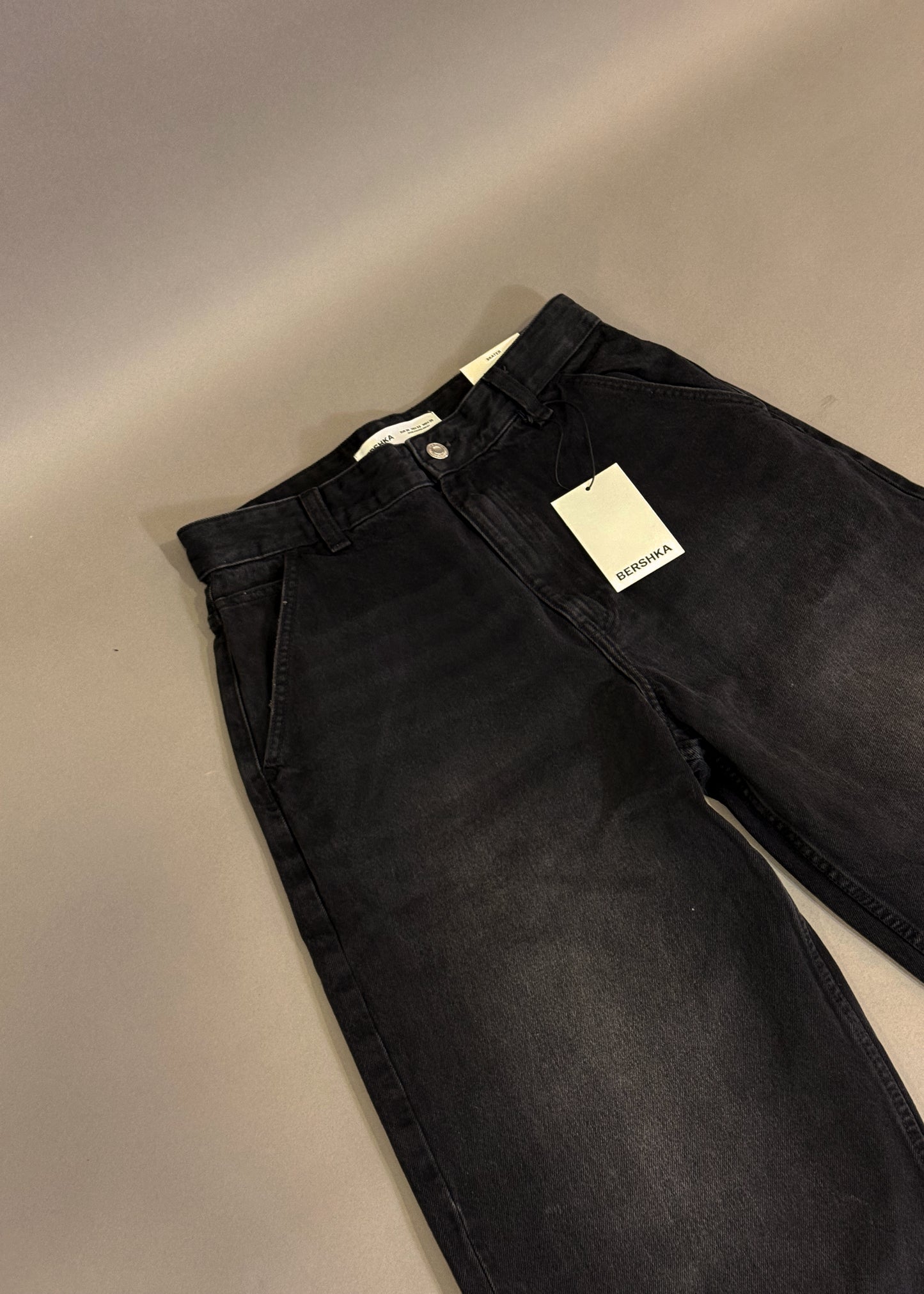 BERSHKA SKATER JEANS