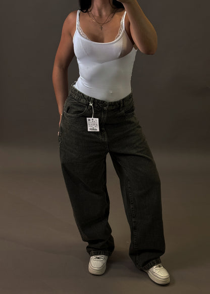 PULL&BEAR WIDE LEG JEANS