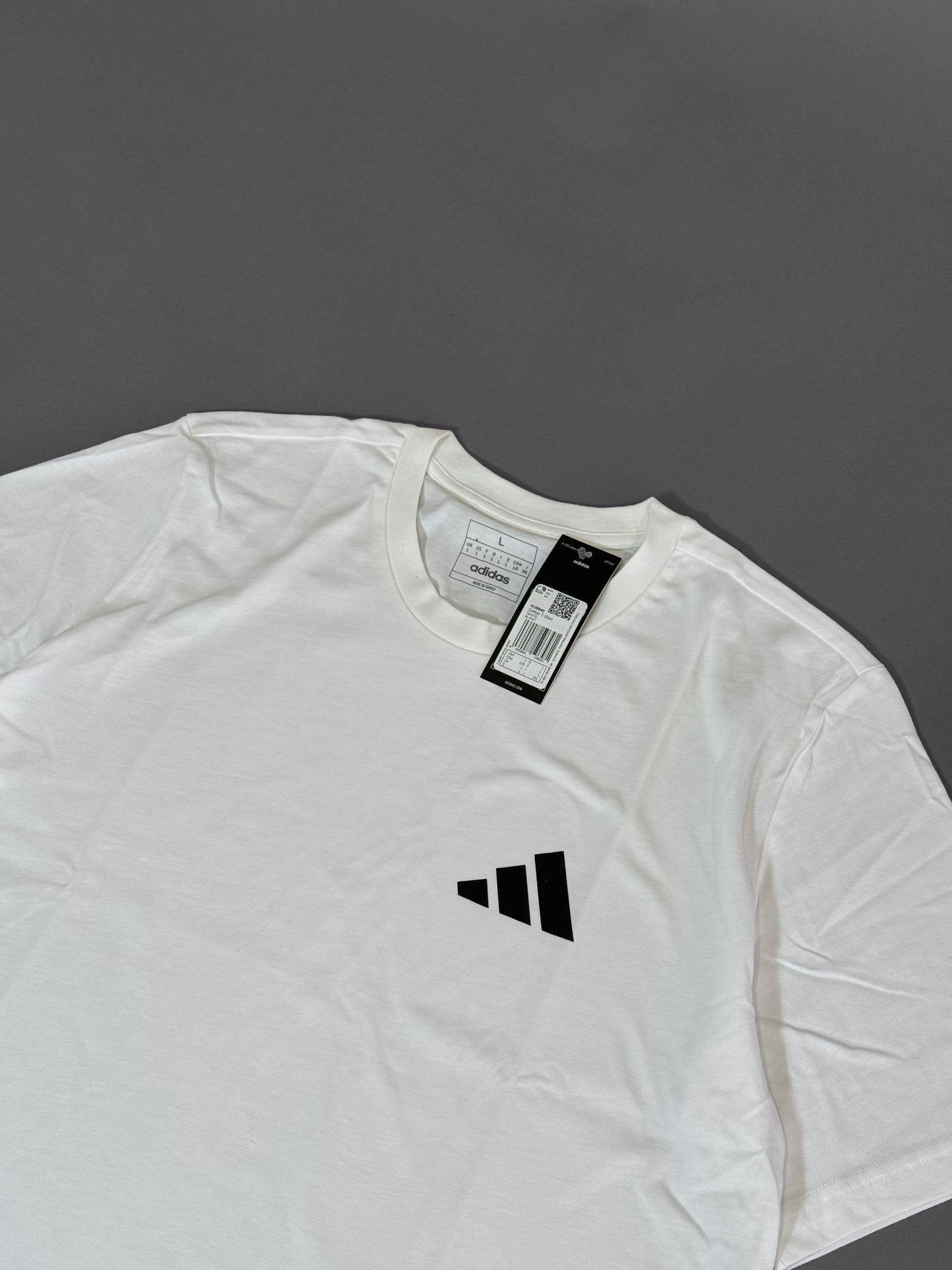 ADIDAS WHITE T-SHIRT