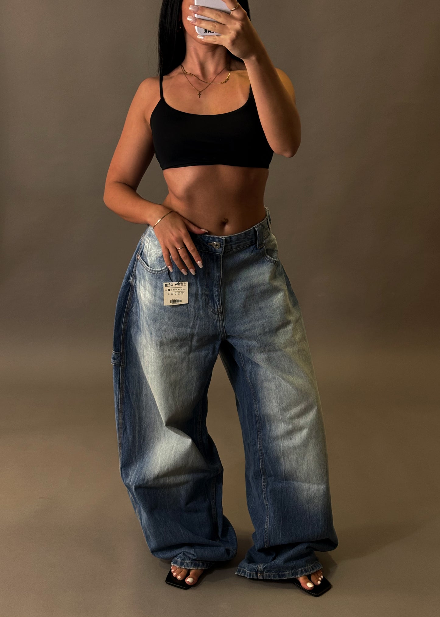 BERSHKA WIDE BALLOON JEANS