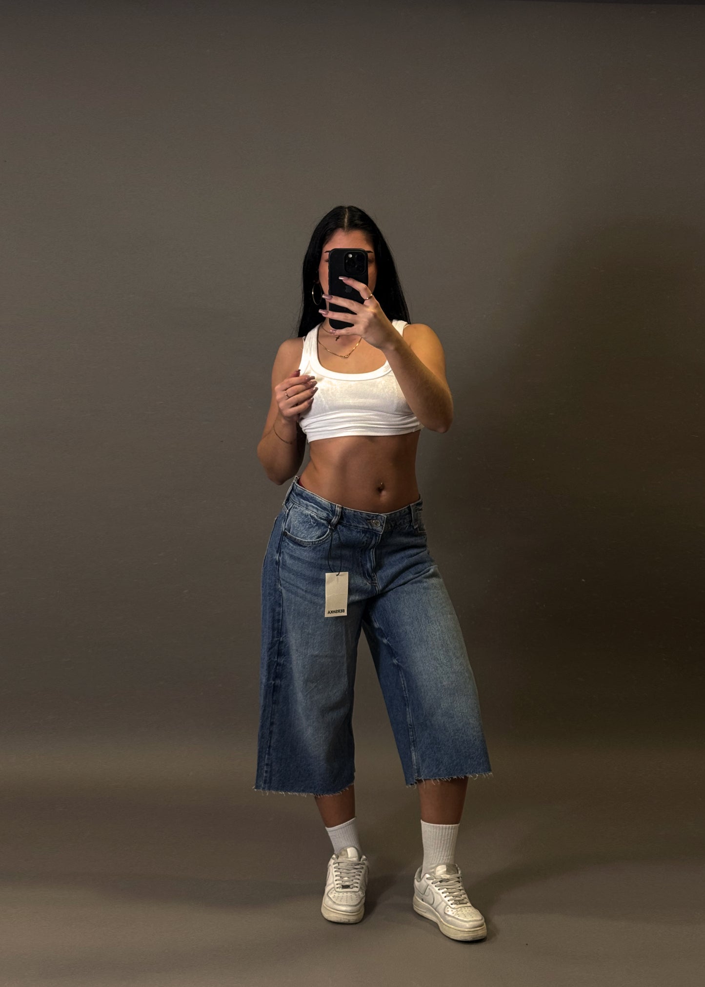 BERSHKA BAGGY JORTS
