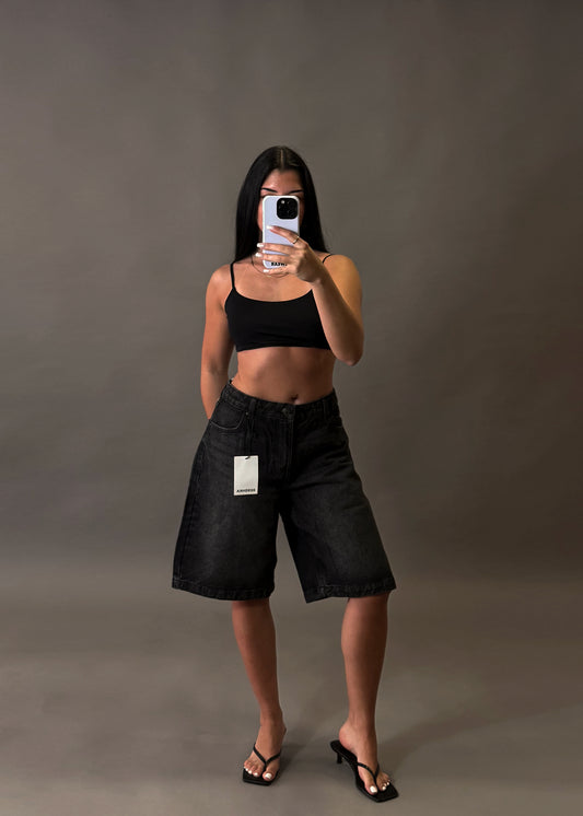 BERSHKA BAGGY BLACK JORTS