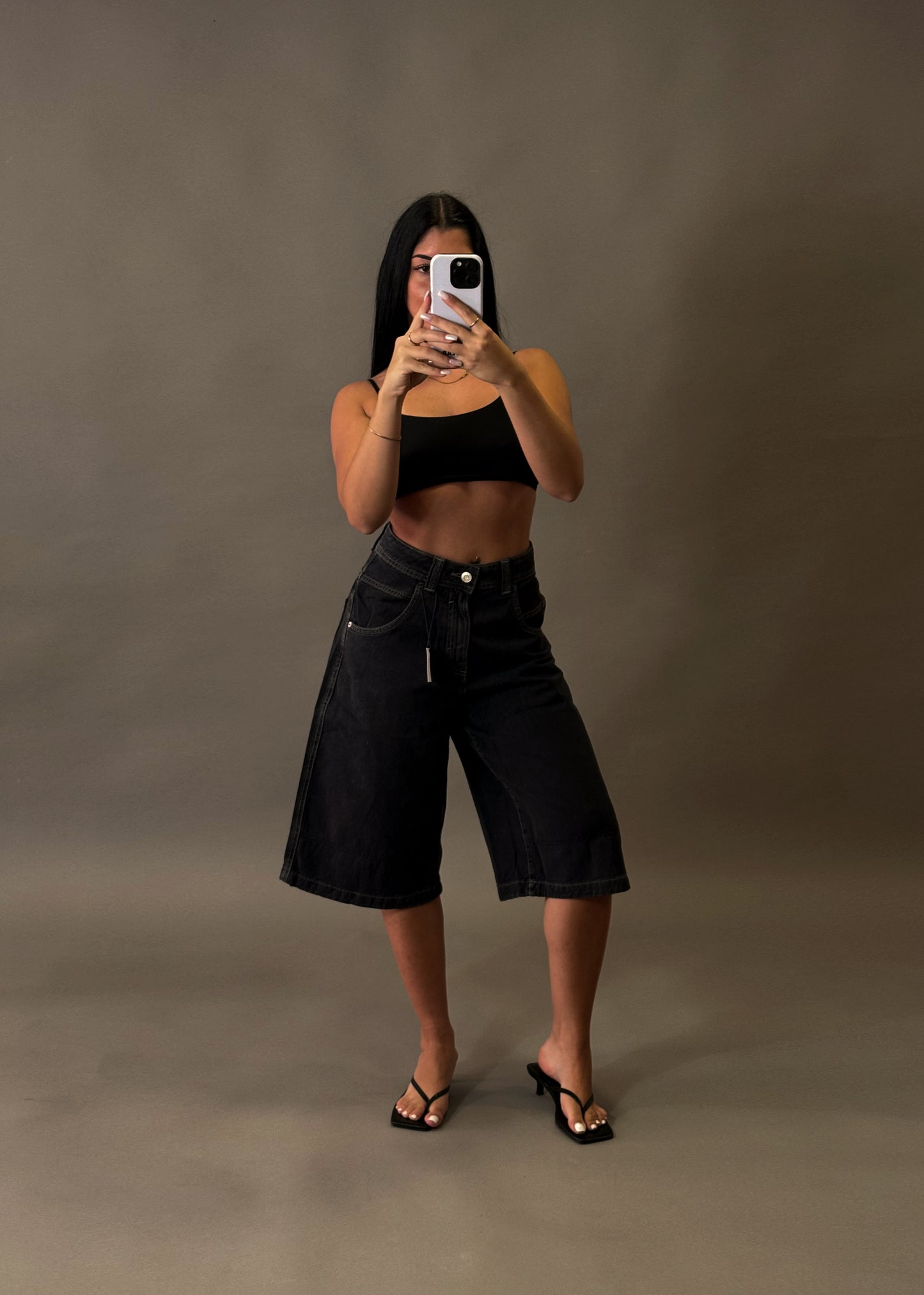 BERSHKA BAGGY JORTS