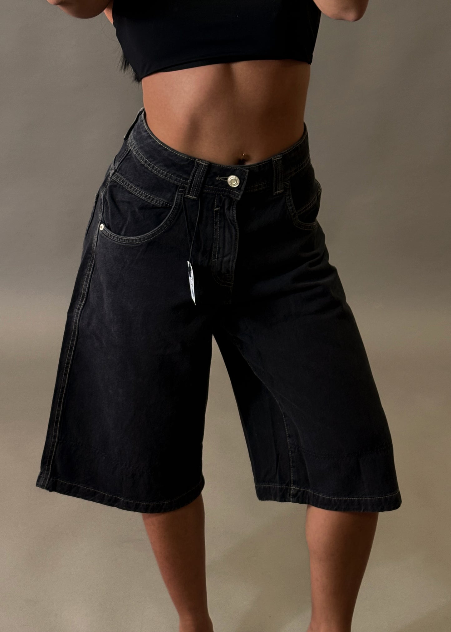 BERSHKA BAGGY JORTS