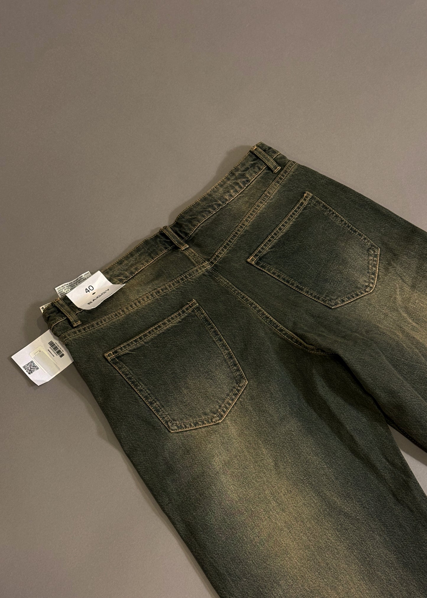 BERSHKA BAGGY JEANS