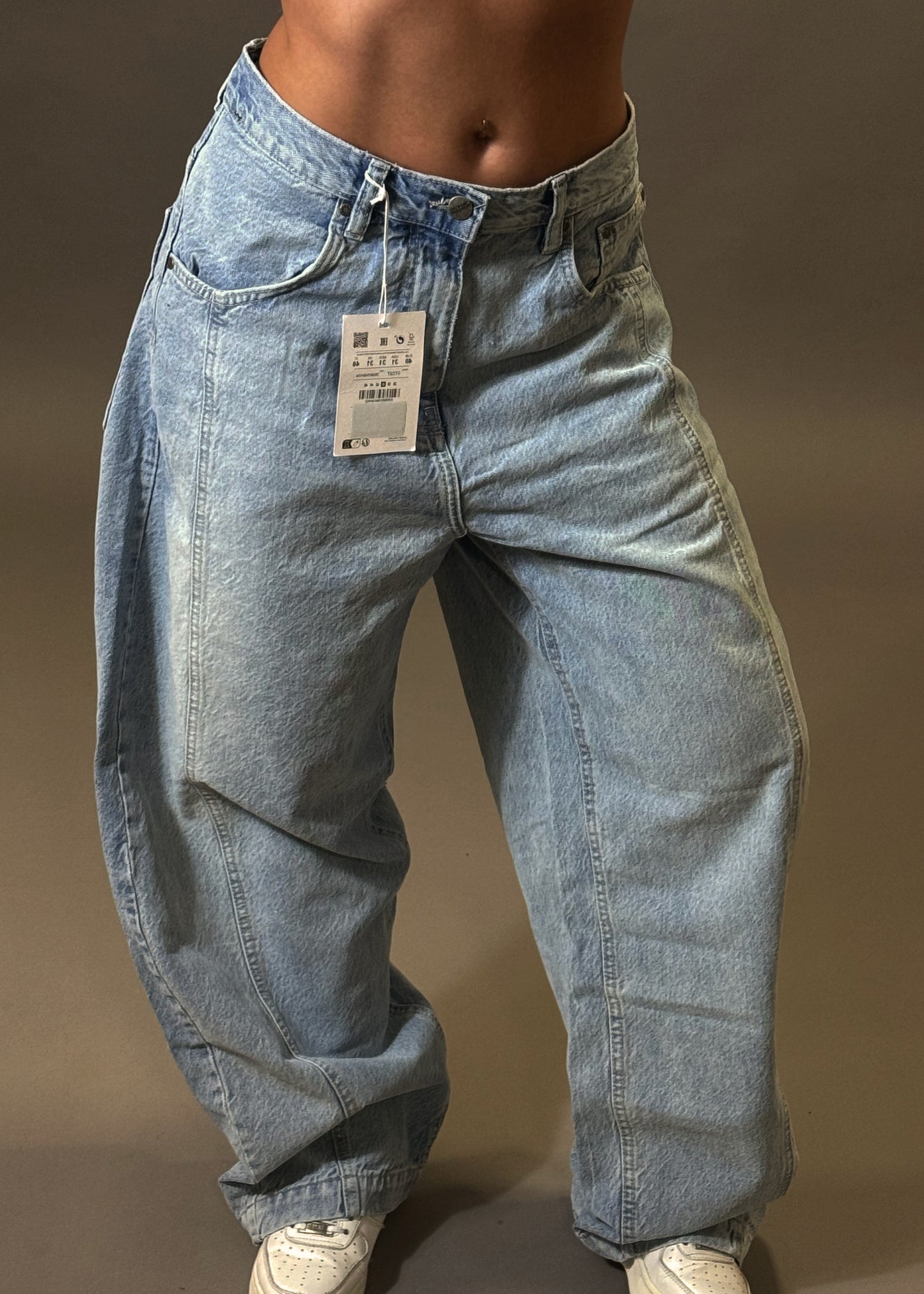 PULL&BEAR BAGGY JEANS