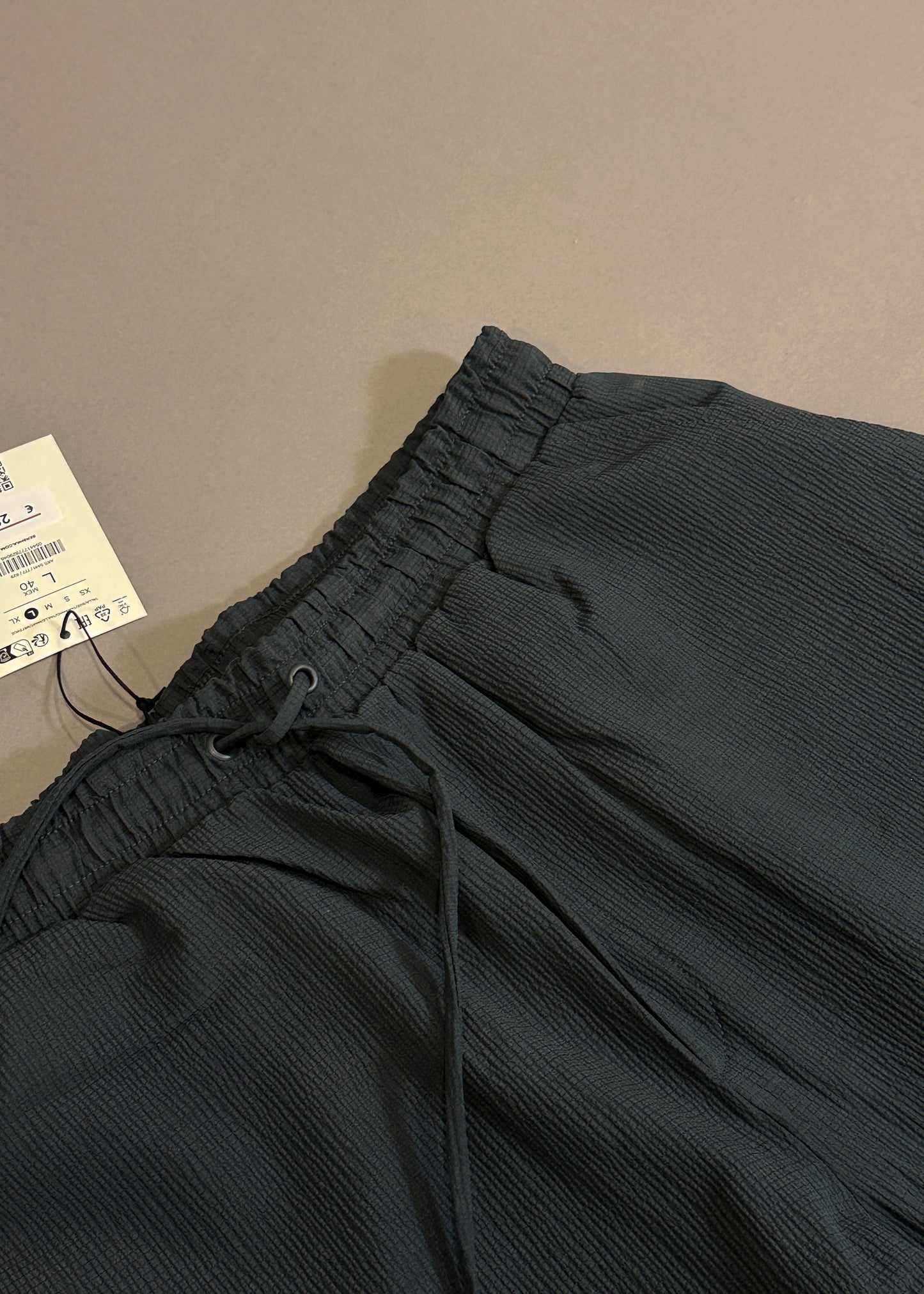 BERSHKA LOOSE FIT TROUSERS