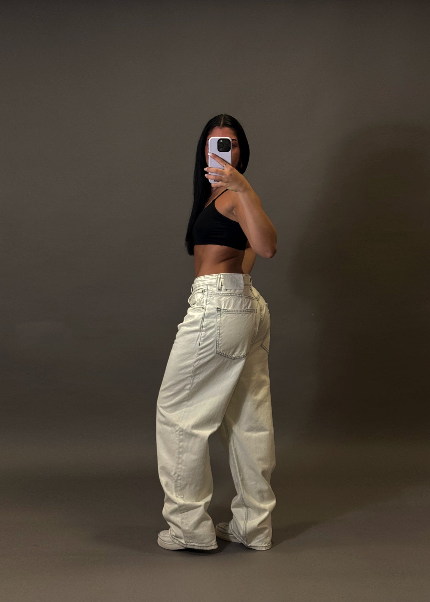 PULL&BEAR WHITE BAGGY JEANS