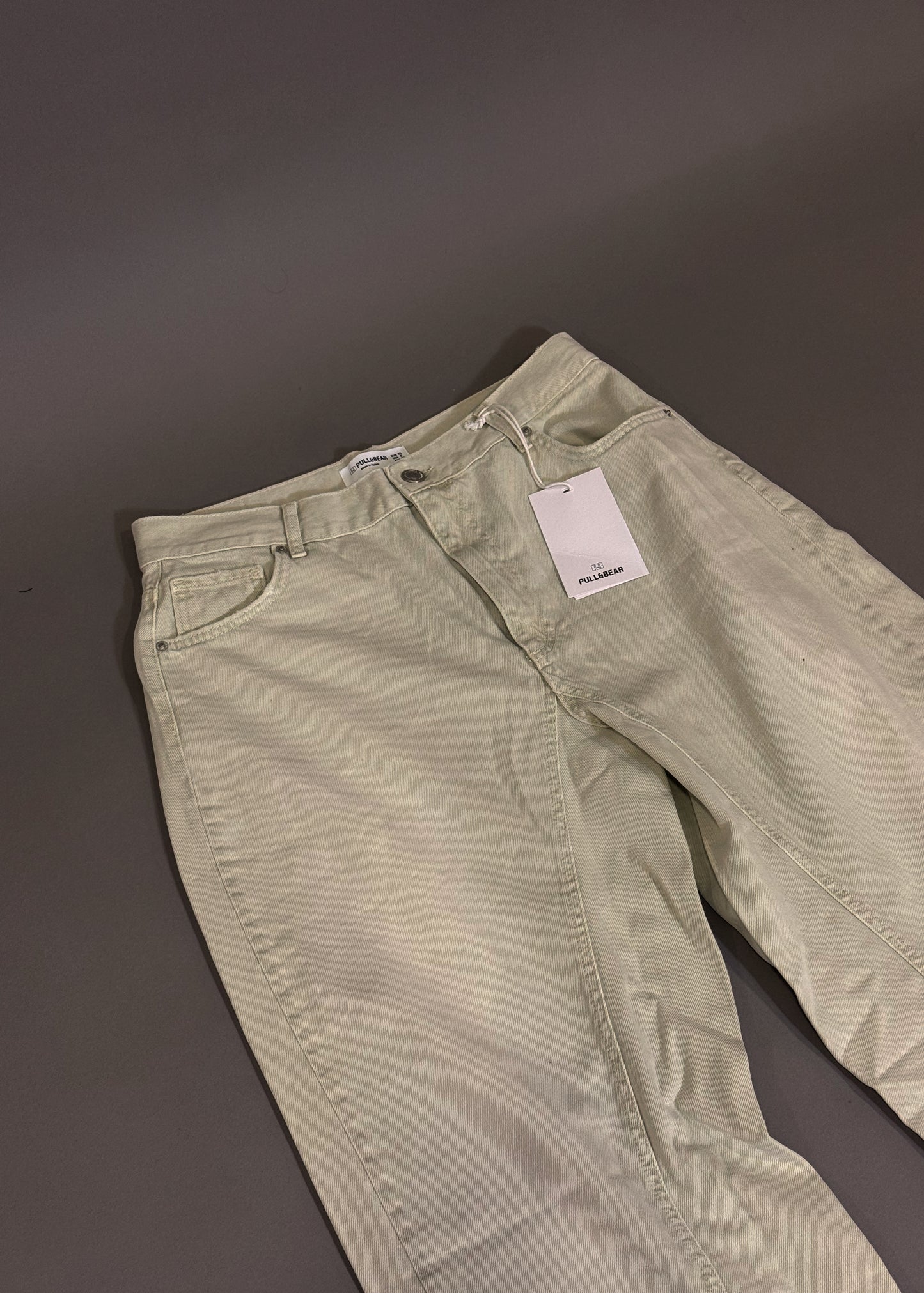 PULL&BEAR WASHED WHITE BAGGY JEANS