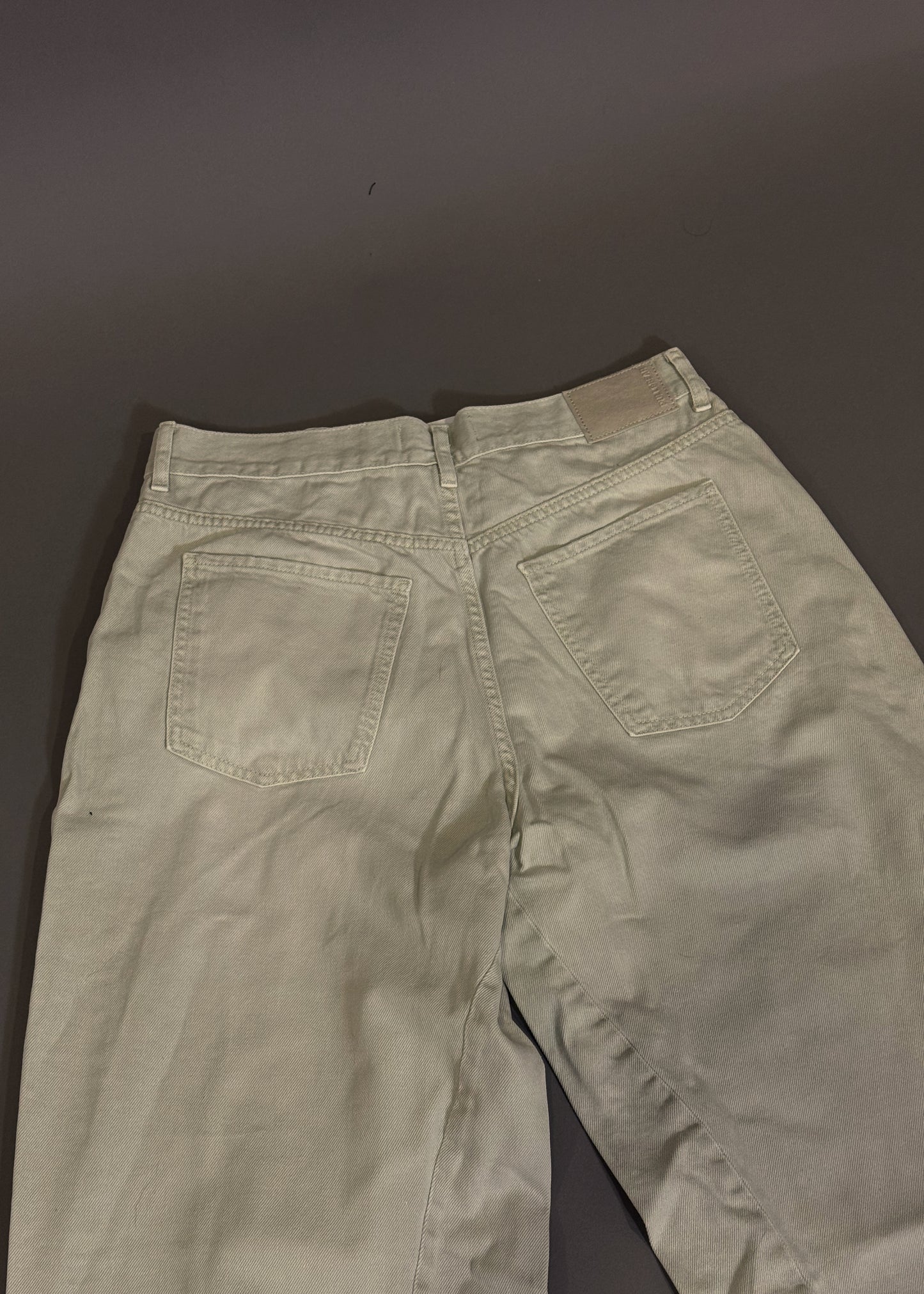 PULL&BEAR WASHED WHITE BAGGY JEANS