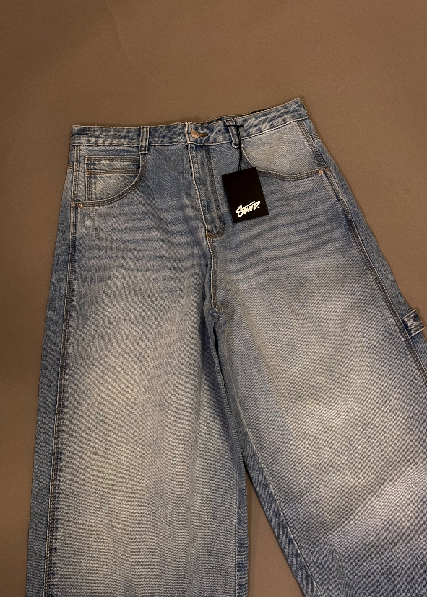 PULL&BEAR SUPER BAGGY JEANS