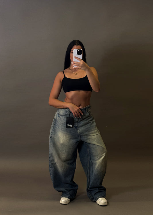 PULL&BEAR SUPER BAGGY JEANS