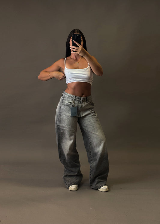 STRADIVARIUS BAGGY JEANS