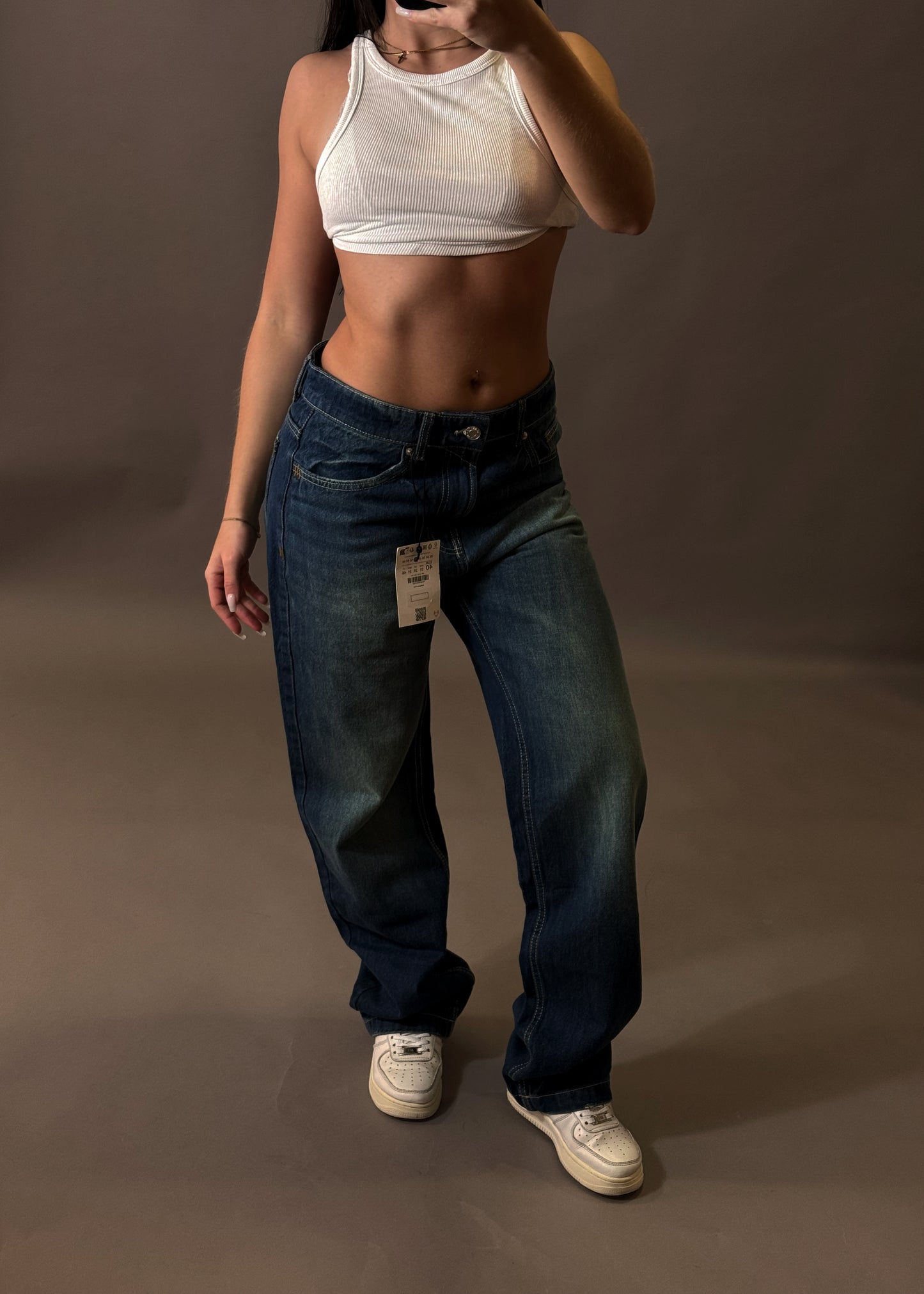 BERSHKA STRAIGHT FIT JEANS