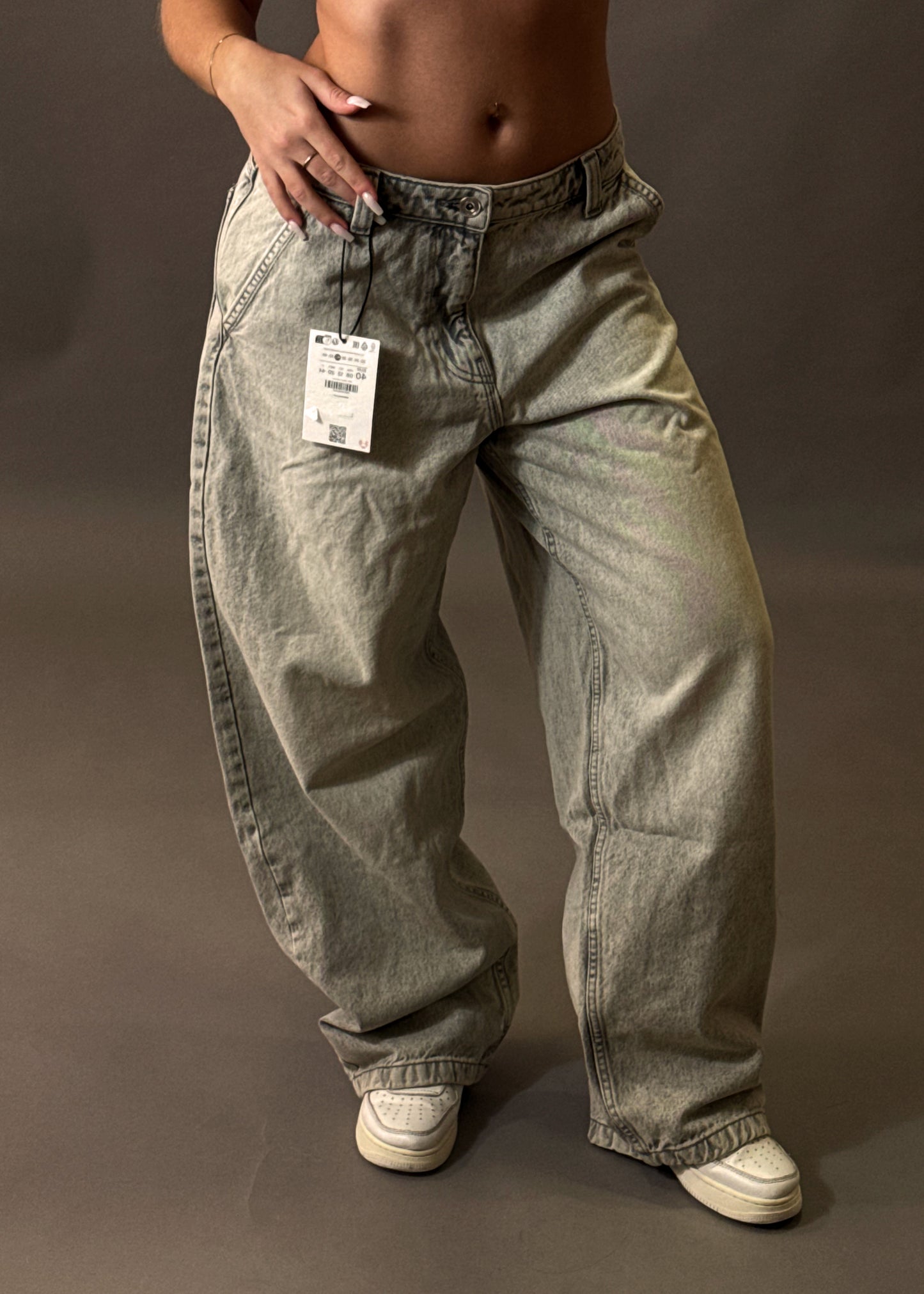 BERSHKA BAGGY BALLON GREY JEANS