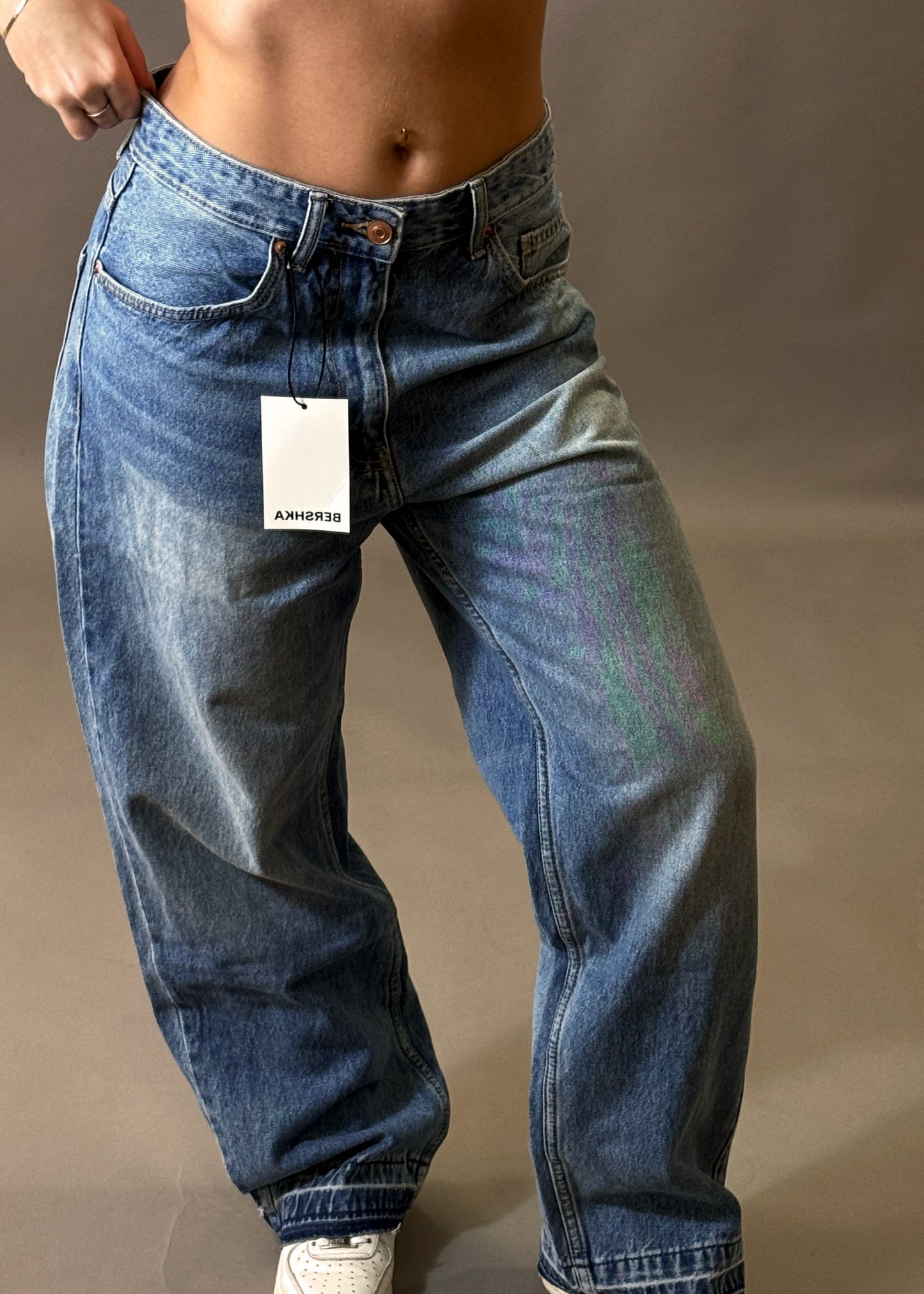 BERSHKA BAGGY JEANS