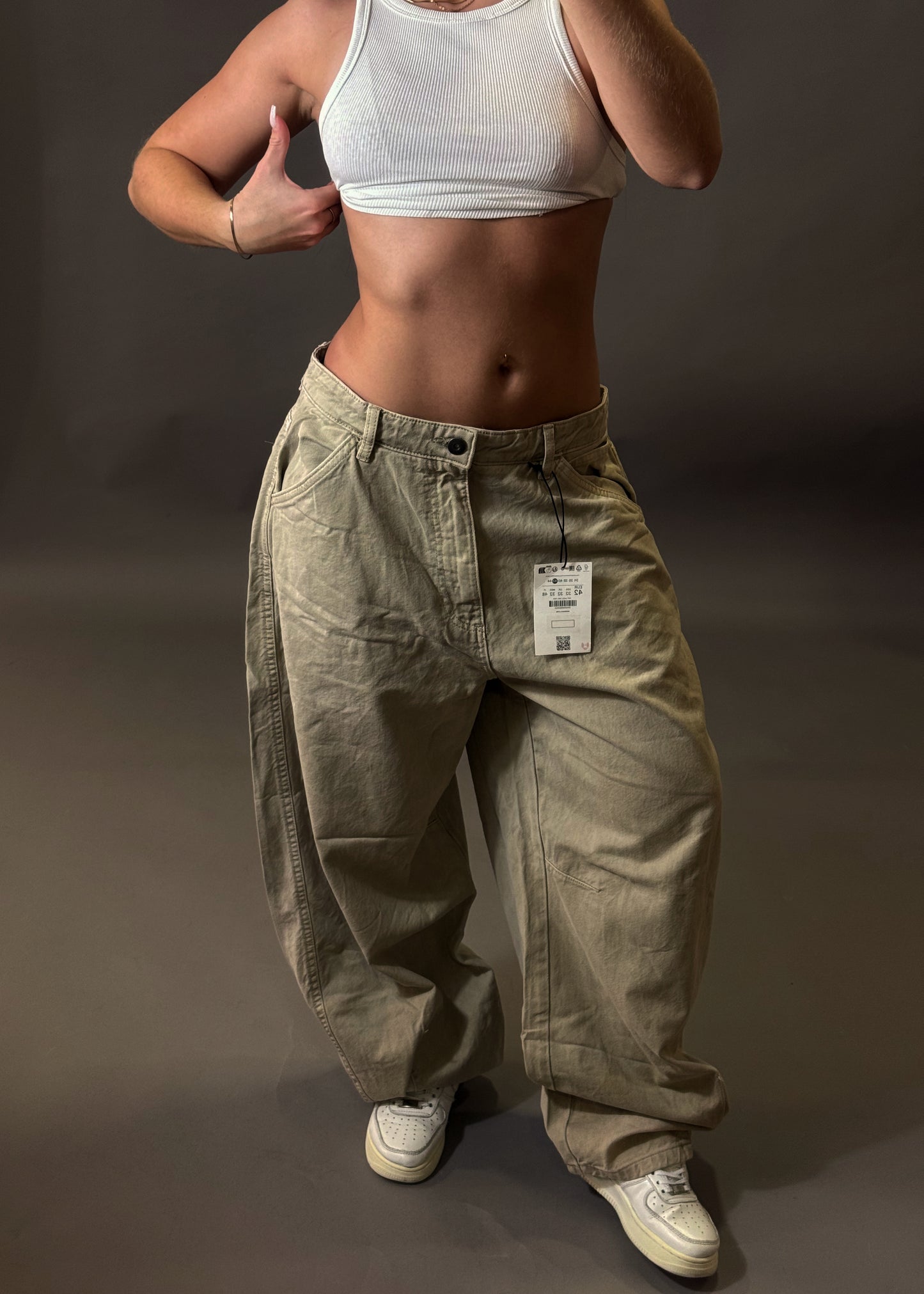 BERSHKA BARREL TROUSERS