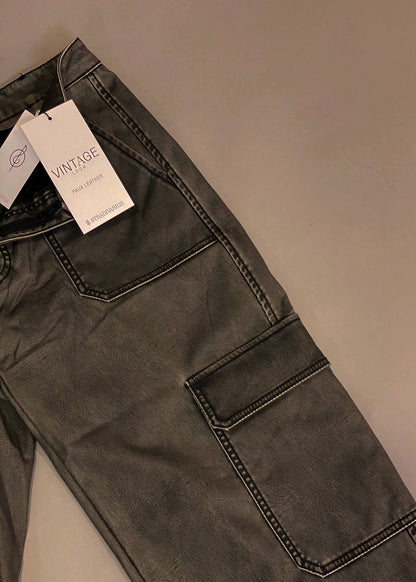 STRADIVARIUS VINTAGE LOOK JEANS