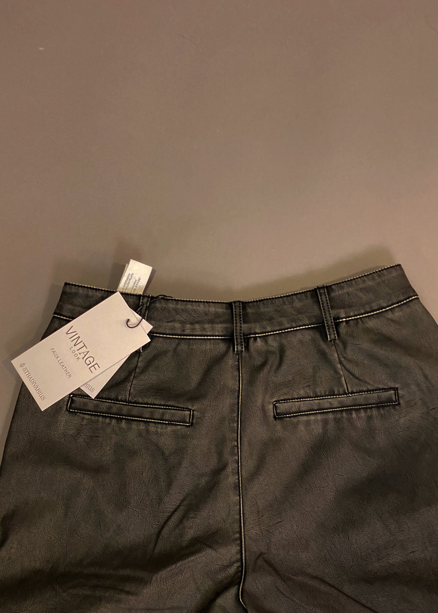 STRADIVARIUS VINTAGE LOOK JEANS
