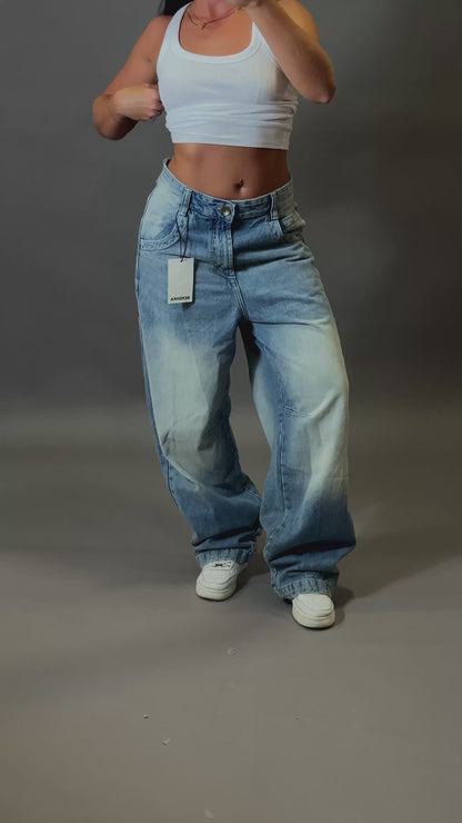 BERSHKA SUPER BAGGY JEANS