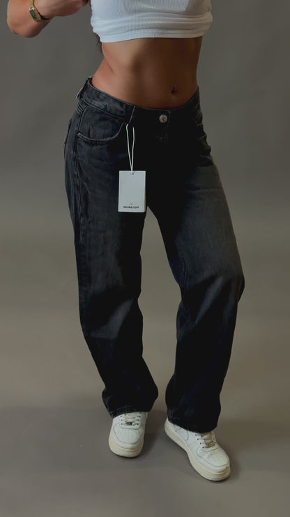 PULL&BEAR STRAIGHT BLACK JEANS